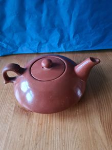 Terracotta Chinese Tea Pot 1970s. VINTAGE. Good Condition.