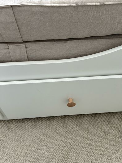 Hemnes Daybed with 2 mattresses + storage