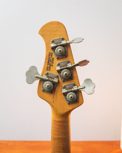 Ernie Ball Musicman StingRay Stingray 2000 - Olympic White