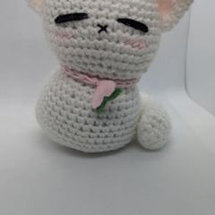 handmade crochet cat