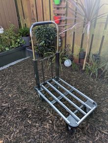 Folding platform trolley