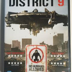 District 9 [2009] Sharlto Copley, Jason Cope & David James [Movie DVD]