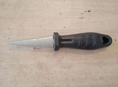 Sharpening tool