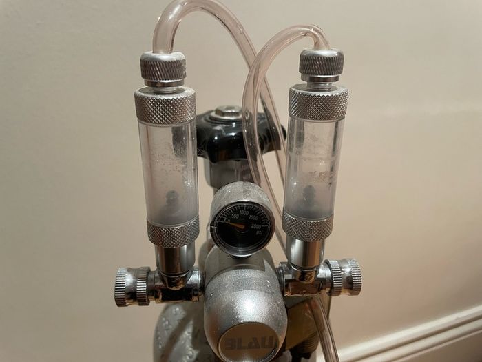 Blau Co2 Aluminium Tank & Dual regulator