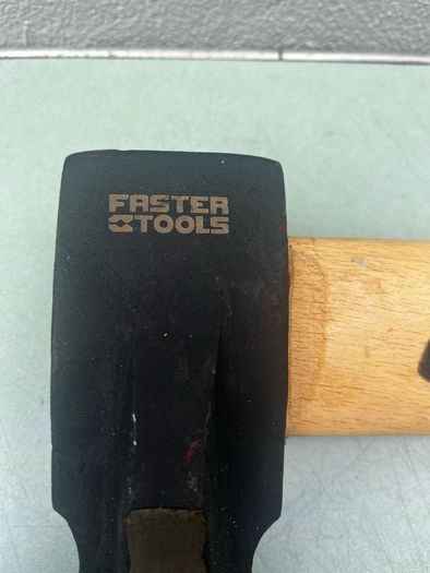 Axe