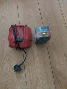 Hilti charger+battery