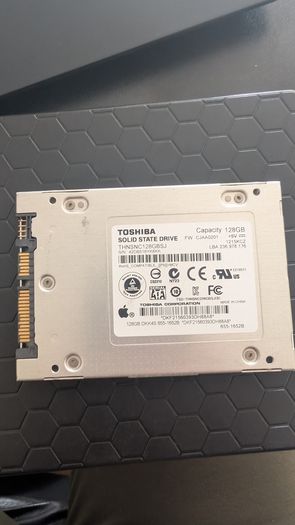 Toshiba 128gb 2.5" Sata Ssd (original Apple Oem - Model Thnsnc128gbsj)