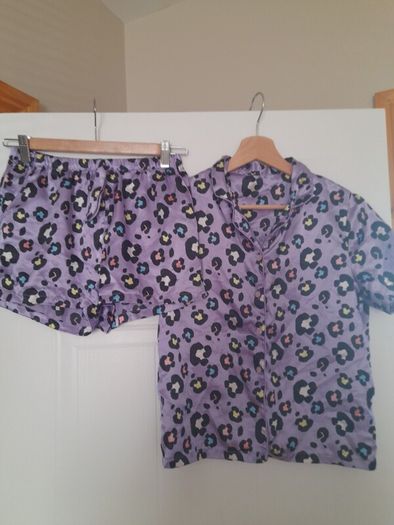 girls pyjamas