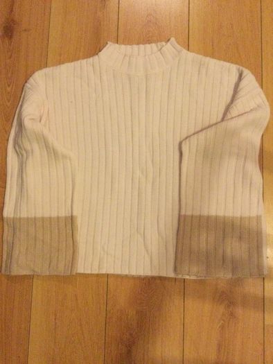 Ladies Jumper Size L Brand New