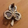 Vintage Connemara marble shamrock pin Irish charm Image 2