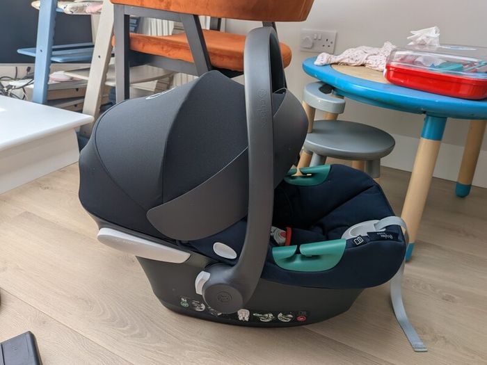 Cybex Aton Infant seat and base