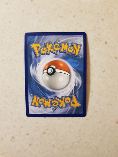 Vikavolt V Pokemon Card