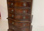 Antiques mahogony 6 drawer small chest