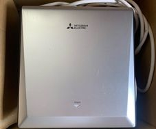 Hand dryer