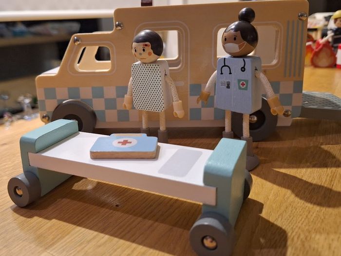 Little Town Wooden Ambulance Set