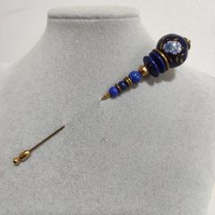Hat pin