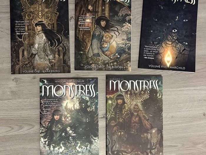Monstress Comics Vol. 1-5