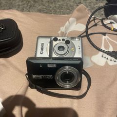 Job Lot Vintage Cameras : Canon IXUS L-1 and Nytech DS-7210 (Untested / For Parts) with camera bag