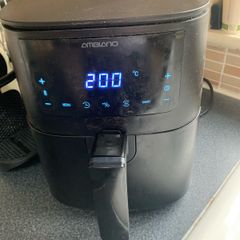 Digital Air Fryer in used condition works perfectly