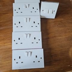 Plug sockets