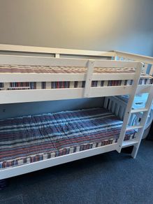 Bunkbeds and 2 x Mattresses