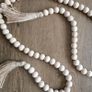 Long beaded garland Image 3