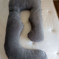 Pregnancy Pillow filled with memory foam balls