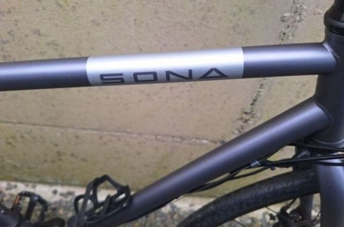 hybrid bike