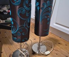 2 set of lamps