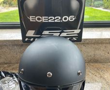Brand New Unused LS2 Bob 11 Helmet