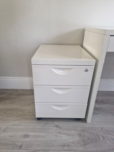 office desk with chair