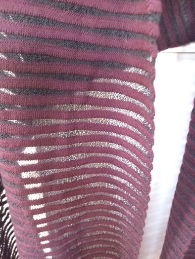 Oska Wine/Black Wool Wrap/Scarf Unused