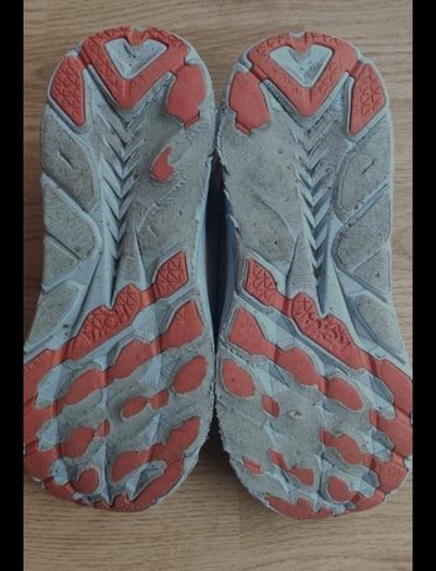 Hoka One One Clifton 8 Men's UK 9 / EU 43.5