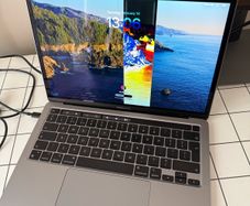 MacBook Pro M2 for parts or repairs