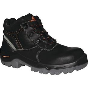 Delta Plus Phoenix S3 safety shoes