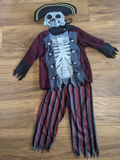Skeleton costume with hat and mask - 3-4 years