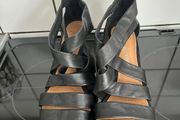 Ladies Clark's shoes size 6.5
