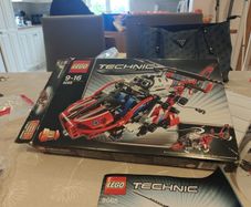 LEGO Technic 8068 Rescue Helicopter  100% Complete with Box