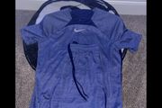 Nike Strike 2 Piece Medium Set