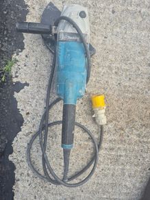 Makita angle grinder