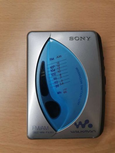 Sony WM-FX193 Walkman Cassette Player