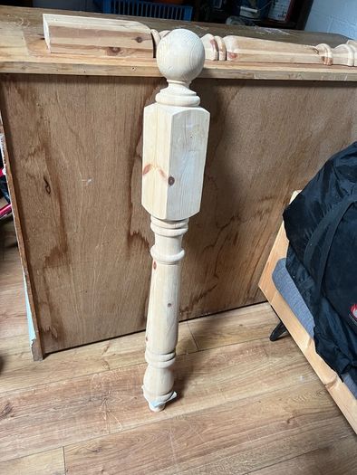 newel post
