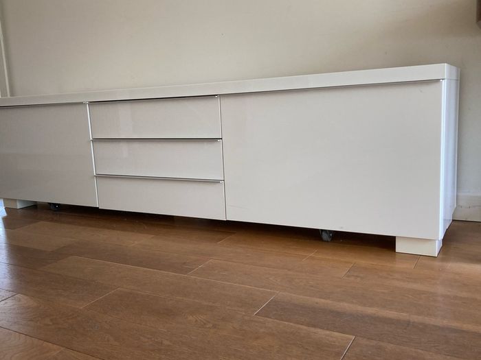 Ikea Tv Bench High Gloss White