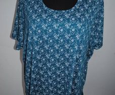 Charmance Jelly Bean Blue floral cotton top size UK24/26  EU52/54 Postage included