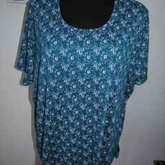 Charmance Jelly Bean Blue floral cotton top size UK24/26  EU52/54 Postage included