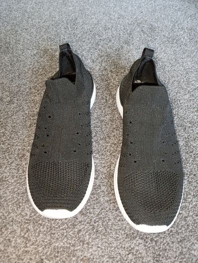 Womens Slip on Trainers