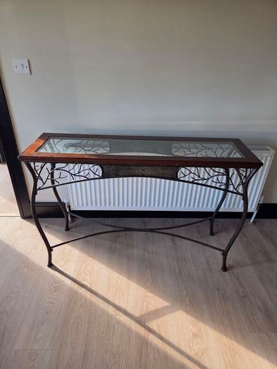 Console table
