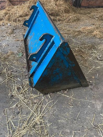 Loader bucket