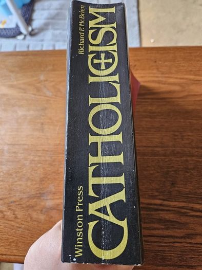 First Edition 1981 Catholicism Richard P. McBrien. Religious.