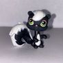 littlest pet shop (LPS) Skunk bundle! Image 3